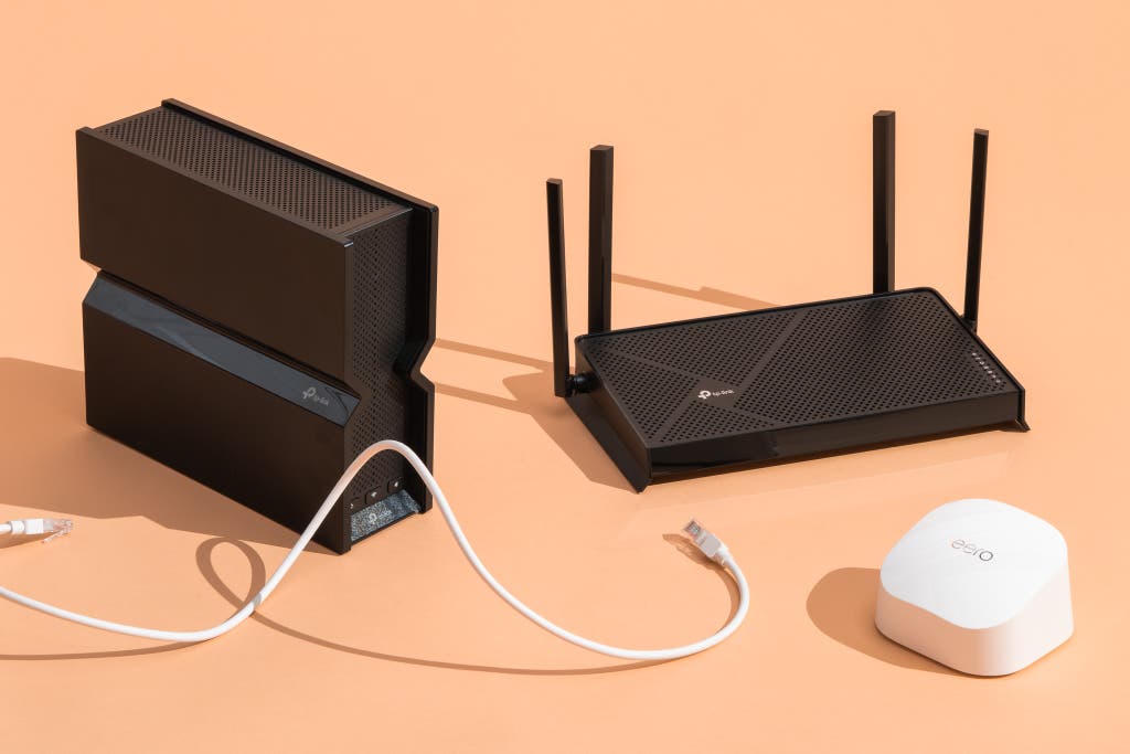 Wi-Fi routers and mesh nodes
